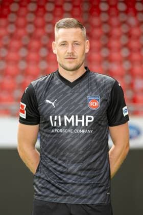 Vitus Eicher (FC Heidenheim, 22), GER, FC Heidenheim 1846, Fussball, 1. Bundesliga, Portraettermin, Spielzeit 2023 2024, 23.07.2023, DFB DFL regulations prohibit any use of photographs as image sequences and or quasi-video., GER, FC Heidenheim 1846, Fussball, 1. Bundesliga, Portraettermin, Spielzeit 2023 2024, 23.07.2023 Heidenheim Copyright: xEibner-Pressefoto SaschaxWaltherx EP_EER