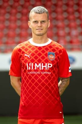 Florian Pick (FC Heidenheim, 17), GER, FC Heidenheim 1846, Fussball, 1. Bundesliga, Portraettermin, Spielzeit 2023 2024, 23.07.2023, DFB DFL regulations prohibit any use of photographs as image sequences and or quasi-video., GER, FC Heidenheim 1846, Fussball, 1. Bundesliga, Portraettermin, Spielzeit 2023 2024, 23.07.2023 Heidenheim Copyright: xEibner-Pressefoto SaschaxWaltherx EP_EER