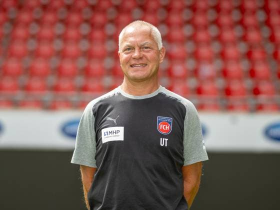 Dr. Udo Tiefenbacher (FC Heidenheim, Medizinische Abteilung), GER, FC Heidenheim 1846, Fussball, 1. Bundesliga, Portraettermin, Spielzeit 2023 2024, 23.07.2023, DFB DFL regulations prohibit any use of photographs as image sequences and or quasi-video., GER, FC Heidenheim 1846, Fussball, 1. Bundesliga, Portraettermin, Spielzeit 2023 2024, 23.07.2023 Heidenheim Copyright: xEibner-Pressefoto SaschaxWaltherx EP_EER
