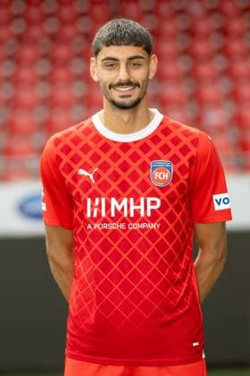 Eren Dinkci (FC Heidenheim, 08), GER, FC Heidenheim 1846, Fussball, 1. Bundesliga, Portraettermin, Spielzeit 2023 2024, 23.07.2023, DFB DFL regulations prohibit any use of photographs as image sequences and or quasi-video., GER, FC Heidenheim 1846, Fussball, 1. Bundesliga, Portraettermin, Spielzeit 2023 2024, 23.07.2023 Heidenheim Copyright: xEibner-Pressefoto SaschaxWaltherx EP_EER