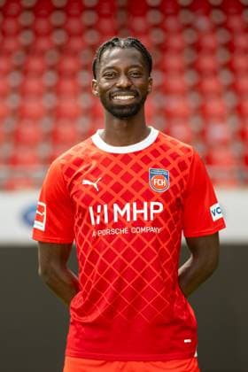 Omar-Haktab Traore (FC Heidenheim, 23), GER, FC Heidenheim 1846, Fussball, 1. Bundesliga, Portraettermin, Spielzeit 2023 2024, 23.07.2023, DFB DFL regulations prohibit any use of photographs as image sequences and or quasi-video., GER, FC Heidenheim 1846, Fussball, 1. Bundesliga, Portraettermin, Spielzeit 2023 2024, 23.07.2023 Heidenheim Copyright: xEibner-Pressefoto SaschaxWaltherx EP_EER