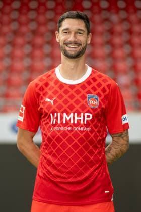 Tim Kleindienst (FC Heidenheim, 10), GER, FC Heidenheim 1846, Fussball, 1. Bundesliga, Portraettermin, Spielzeit 2023 2024, 23.07.2023, DFB DFL regulations prohibit any use of photographs as image sequences and or quasi-video., GER, FC Heidenheim 1846, Fussball, 1. Bundesliga, Portraettermin, Spielzeit 2023 2024, 23.07.2023 Heidenheim Copyright: xEibner-Pressefoto SaschaxWaltherx EP_EER