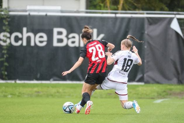 Barbara Dunst (Eintracht Frankfurt, 28), Franziska Mai (1. FC Nuernberg, 18), GER, Eintracht Frankfurt vs. 1. FC Nuernberg, 1. Frauen Bundesliga, Testspiel, Spielzeit 2023 24, 06.08.2023, GER, Eintracht Frankfurt vs. 1. FC Nuernberg, 1. Frauen Bundesliga, Testspiel, Spielzeit 2023 24, Frankfurt Copyright: xEibner-Pressefoto UlrichxScherbaumx EP_USM