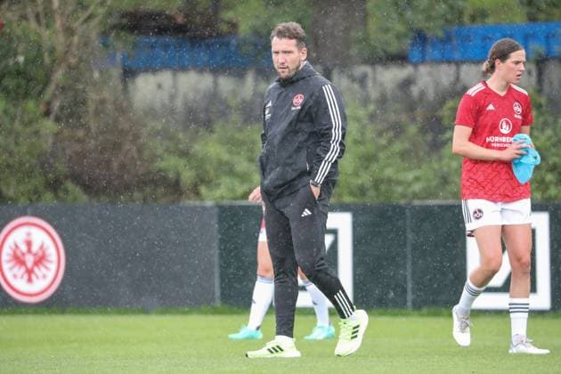 Thomas Oostendorp (Trainer 1. FC Nuernberg), GER, Eintracht Frankfurt vs. 1. FC Nuernberg, 1. Frauen Bundesliga, Testspiel, Spielzeit 2023 24, 06.08.2023, GER, Eintracht Frankfurt vs. 1. FC Nuernberg, 1. Frauen Bundesliga, Testspiel, Spielzeit 2023 24, Frankfurt Copyright: xEibner-Pressefoto UlrichxScherbaumx EP_USM