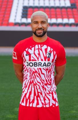 Daniel-Kofi Kyereh (SC Freiburg, 11); 1. Bundesliga, SC Freiburg, Portraettermin 2023 2024, 10.08.2023, (DFL REGULATIONS PROHIBIT ANY USE OF PHOTOGRAPHS AS IMAGE SEQUENCES AND OR QUASI-VIDEO) GER, Fussball, Herren, 1. Bundesliga, Spielzeit 2023 2024, SC Freiburg, Portraettermin 2023 2024, 10.08.2023, Freiburg im Breisgau Copyright: xEibner-Pressefoto SilasxSchuellex EP_EER