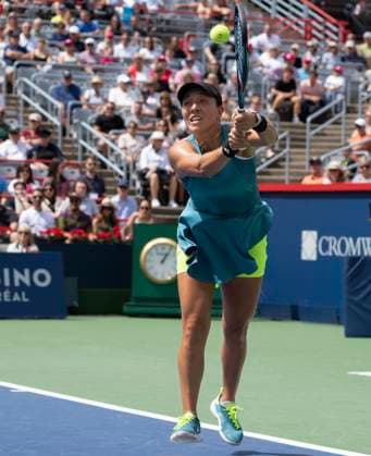 August 12, 2023, MONTREAL, PQ, Canada: Jessica Pegula of the United States, hits a return to Iga Swiatek of Poland, during semifinal action at the National Bank Open tennis tournament in Montreal, Saturday, Aug. 12, 2023. Canada News - August 12, 2023 - ZUMAc35_ 20230812_zaf_c35_004 Copyright: xChristinnexMuschix