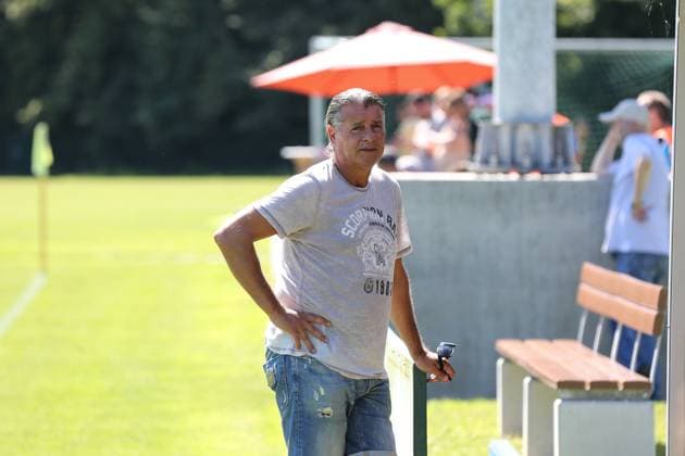 12.08.2023, Oedt, AUT, Unterwegs in Oberösterreich, ASKÖ Oedt 1b, ASKÖ DONAU Linz, Oberösterreichischer Fußballverband, Landesliga Ost, 2. Runde, ASKOE Oedt 1b, ASKOE Donau Linz, Transdanubia Sportanlage, im Bild Kurt Russ, Trainer, ASKÖ Oedt,