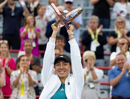 August 13, 2023, MONTREAL, PQ, Canada: Jessica Pegula of the United States, hoists the trophy following her win over Liudmila Samsonova of Russia, in the final of the National Bank Open tennis tournament in Montreal, Sunday, Aug.13, 2023. Canada News - August 13, 2023 - ZUMAc35_ 20230813_zaf_c35_111 Copyright: xChristinnexMuschix