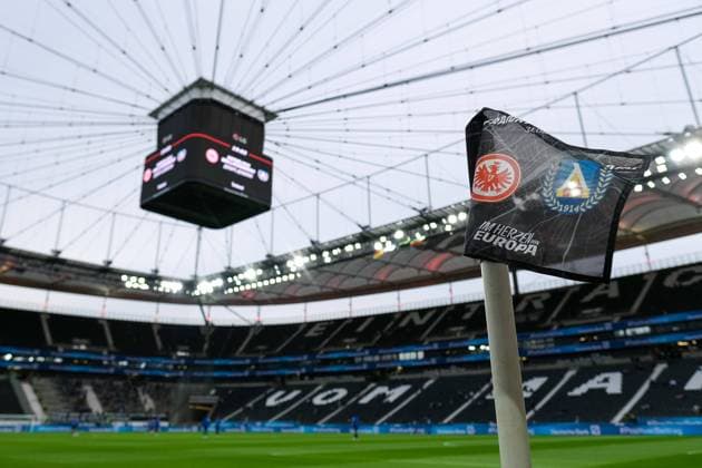 Eckfahne mit Spiel-Beschreibung und Wappen, Eintracht Frankfurt vs. Levski Sofia, Fussball, Europa-Conference-League-Qualifikation, Rueckspiel, Saison 2023 2024, 31.08.2023, Eintracht Frankfurt vs. Levski Sofia, Fussball, Europa-Conference-League-Qualifikation, Rueckspiel, Saison 2023 2024, 31.08.2023, Frankfurt am Main Copyright: xMichaelxBermelx EP_EER
