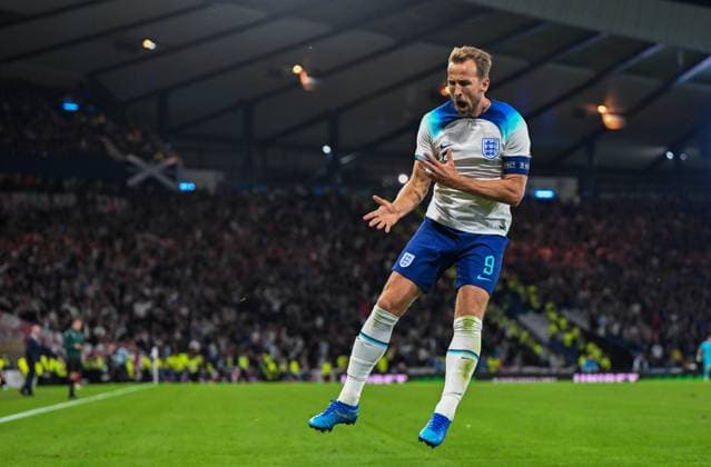 Glasgow, Scotland, 12th September 2023. Harry Kane of England celebrates scoring his sides 3rd goal during the International Friendly, Länderspiel, Nationalmannschaft match at Hampden Park, Glasgow. Picture credit should read: Neil Hanna Sportimage EDITORIAL USE ONLY. No use with unauthorised audio, video, data, fixture lists, club league logos or live services. Online in-match use limited to 120 images, no video emulation. No use in betting, games or single club league player publications. SPI-2563-0034