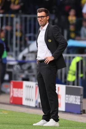 Bern - RB Leipzig Champions League Bern, 19.09.2023, Wankdorf Stadion, Fussball , UEFA Champions League, Gruppe G , 1. Spieltag, Young Boys Bern vs. RB Leipzig , Im Bild: Trainer Raphael Wicky, Young Boys Bern . , Foto nur zur redaktionellen Nutzung bestimmt! . , UEFA regulations prohibit any use of photographs as image sequences and or quasi-video ,