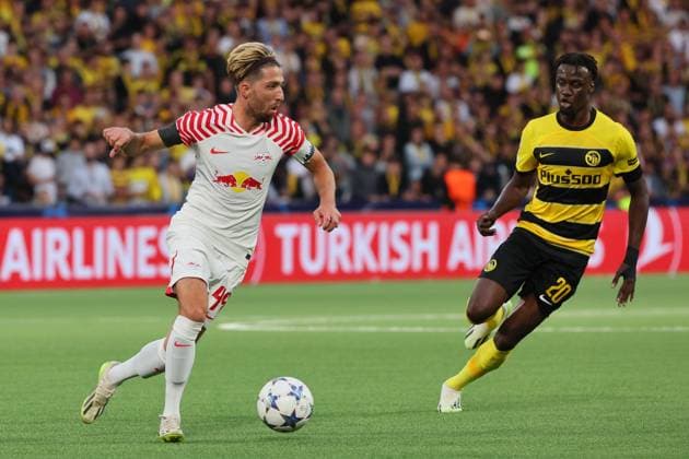 Bern - RB Leipzig Champions League Bern, 19.09.2023, Wankdorf Stadion, Fussball , UEFA Champions League, Gruppe G , 1. Spieltag, Young Boys Bern vs. RB Leipzig , Im Bild v.l.: Kevin Kampl (44, RB Leipzig) und Cheikh Niasse ( 20, Bern) . , Foto nur zur redaktionellen Nutzung bestimmt! . , UEFA regulations prohibit any use of photographs as image sequences and or quasi-video ,