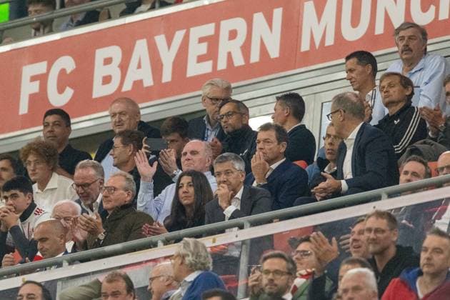 Ehrentribuene FC Bayern, GER, FC Bayern Muenchen (FCB) vs. Manchester United, ManU (MUN), Fussball, Champions League, Gruppenphase, Spielzeit 2023 2024, 20.09.2023, DFB DFL regulations prohibit any use of photographs as image sequences and or quasi-video., GER, FC Bayern Muenchen (FCB) vs. Manchester United (MUN), Fussball, Champions League, Gruppenphase, Spielzeit 2023 2024, 20.09.2023 Muenchen Copyright: xEibner-Pressefoto SaschaxWaltherx EP_EER