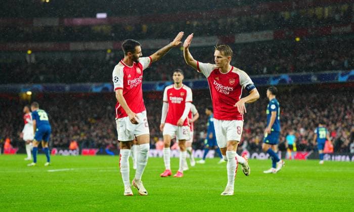 EDITORIAL USE ONLY No use with unauthorised audio, video, data, fixture lists, club league logos or live services. Online in-match use limited to 120 images, no video emulation. No use in betting, games or single club league player publications. Arsenal v PSV Eindhoven, UEFA Champions League, Group B, Football, Emirates Stadium, London, UK - 20 Sep 2023 EDITORIAL USE ONLY No use with unauthorised audio, video, data, fixture lists, club league logos or live services. Online in-match use limited to 120 images, no video emulation. No use in betting, games or single club league player publications. Copyright: xJavierxGarcia Shutterstockx 14106762ag