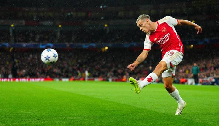 EDITORIAL USE ONLY No use with unauthorised audio, video, data, fixture lists, club league logos or live services. Online in-match use limited to 120 images, no video emulation. No use in betting, games or single club league player publications. Arsenal v PSV Eindhoven, UEFA Champions League, Group B, Football, Emirates Stadium, London, UK - 20 Sep 2023 EDITORIAL USE ONLY No use with unauthorised audio, video, data, fixture lists, club league logos or live services. Online in-match use limited to 120 images, no video emulation. No use in betting, games or single club league player publications. Copyright: xJavierxGarcia Shutterstockx 14106762bb