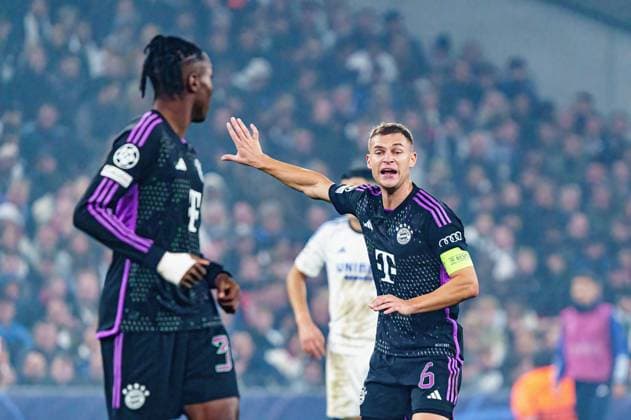 Joshua Kimmich (FC Bayern Muenchen, 06) mit Anweisung an Mathys Tel (FC Bayern Muenchen, 39) DEN, FC Kopenhagen vs. FC Bayern Muenchen, Fussball, Champions League, Gruppe A, Spieltag 2, Saison 2023 2024, 03.10.2023 DEN, FC Kopenhagen vs. FC Bayern Muenchen, Fussball, Champions League, Gruppe A, Spieltag 2, Saison 2023 2024, 03.10.2023 Kopenhagen Copyright: xEibner-Pressefoto MarcelxvonxFehrnx EP_MFN