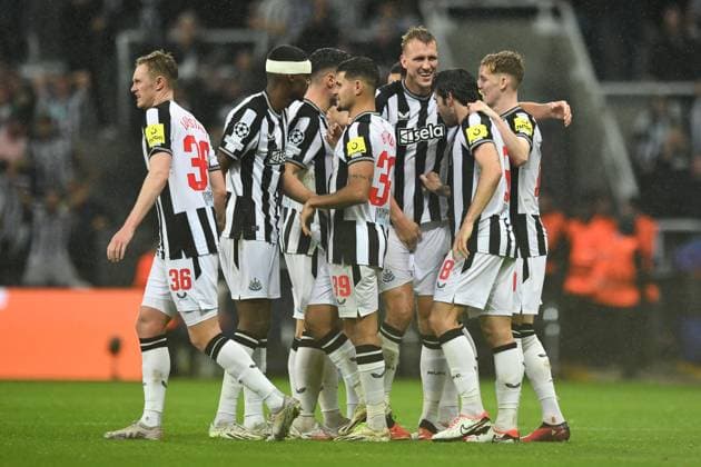 EDITORIAL USE ONLY No use with unauthorised audio, video, data, fixture lists, club league logos or live services. Online in-match use limited to 120 images, no video emulation. No use in betting, games or single club league player publications. Newcastle United v Paris Saint Germain, UEFA Champions League, Group F, Football, St James Park, Newcastle, UK - 04 Oct 2023 EDITORIAL USE ONLY No use with unauthorised audio, video, data, fixture lists, club league logos or live services. Online in-match use limited to 120 images, no video emulation. No use in betting, games or single club league player publications. Copyright: xRichardxLee Shutterstockx 14134540av