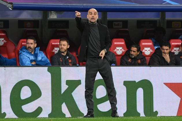 Fussball, Herren, Saison 2023 2024, UEFA Champions League (Gruppe G, 2. Spieltag), RB Leipzig - Manchester City, v. l. Trainer Josep Pep Guardiola (Manchester City) gestikuliert, gestures, 04.10. 2023, Copyright: xSebastianxRäppold MatthiasxKochx