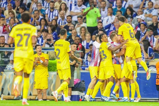Uefa Champions League, FC Porto vs FC Barcelona, Barca round 2 of 6 Porto, Portugal, October, 4th, 2023,Uefa Champions League, FC Porto vs FC Barcelona, round 2 of 6 at the Estadio do Dragao, FC Barcelona celebrates the opening goal, photography by @guelbergoes Porto Portugal
