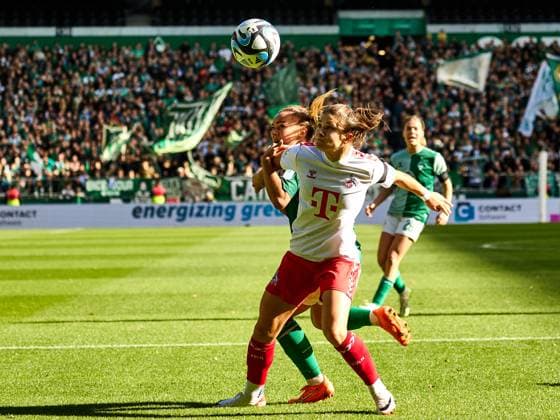 Zweikampf Maja Sternad (SV Werder Bremen 11) , Lotta Cordes (1.FC Koeln 06) GER, SV Werder Bremen : 1.FC Koeln, Fussball, Frauen Bundesliga, 4.Spieltag, Spielzeit 2023 2024, 14.10.2023 GER, SV Werder Bremen : 1.FC Koeln, Fussball, Frauen Bundesliga, 4.Spieltag, Spielzeit 2023 2024, 14.10.2023 Bremen Copyright: xEibner-Pressefoto xStephaniexZerx EP_SZE