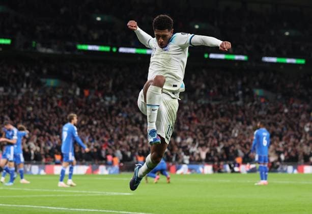 London, England, 17th October 2023. Jude Bellingham of England celebrated after Marcus Rashford of England scores to make it 2-1 during the UEFA European Championship, EM, Europameisterschaft Qualifying match at Wembley Stadium, London. Picture credit should read: David Klein Sportimage EDITORIAL USE ONLY. No use with unauthorised audio, video, data, fixture lists, club league logos or live services. Online in-match use limited to 120 images, no video emulation. No use in betting, games or single club league player publications. SPI-2649-0077