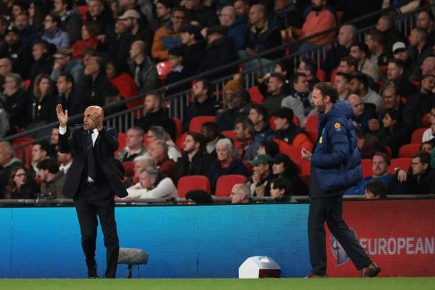 London, England, 17th October 2023. Gareth Southgate Head coach of England reacts as Luciano Spalletti Head coach of Italy applauds during the UEFA European Championship, EM, Europameisterschaft Qualifying match at Wembley Stadium, London. Picture credit should read: Jonathan Moscrop Sportimage EDITORIAL USE ONLY. No use with unauthorised audio, video, data, fixture lists, club league logos or live services. Online in-match use limited to 120 images, no video emulation. No use in betting, games or single club league player publications. SPI-2650-0065
