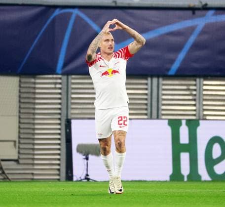 RB Leipzig - Roter Stern Belgrad Champions League Leipzig, 25.10.2023, Red Bull Arena, Fussball , UEFA Champions League, Gruppe G , 3. Spieltag, RB Leipzig vs. Roter Stern Belgrad , Im Bild: Tor für RB Leipzig. David Raum (22, RB Leipzig) trifft zum 1:0 und jubelt. , Foto nur zur redaktionellen Nutzung bestimmt! . , UEFA regulations prohibit any use of photographs as image sequences and or quasi-video ,