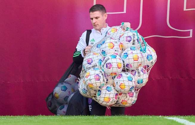 Anthony Barry, FCB assistent coaches, Assistenztrainer, in the match FC BAYERN MUENCHEN - SV DARMSTADT 98 8-0 on Oct 8, 2023 in Munich, Germany. Season 2023 2024, 1.Bundesliga, FCB, München, matchday 9, 9.Spieltag