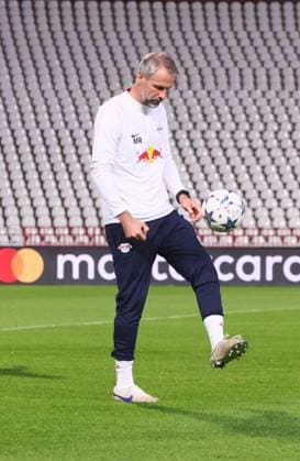 Roter Stern Belgrad - RB Leipzig Training Champions League Beograd, 06.11.2023, Stadion Rajko Mitic, Fussball , UEFA Champions League, Gruppe G , 4. Spieltag, Matchday-1 , Roter Stern Belgrad vs. RB Leipzig , Abschlusstraining RB Leipzig , Im Bild: Trainer Marco Rose (RB Leipzig) , Foto nur zur redaktionellen Nutzung bestimmt! . , UEFA regulations prohibit any use of photographs as image sequences and or quasi-video ,