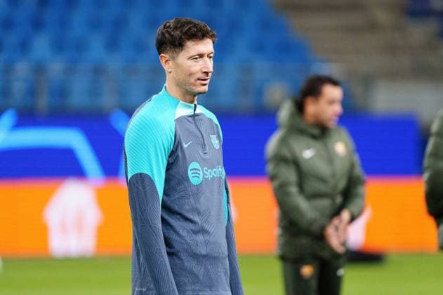Robert Lewandowski FC Barcelona, Barca 09) GER, Pressekonferenz FC Barcelona, Fussball, Champions League, Saison 2023 2024, 06.11.2023 GER, Pressekonferenz FC Barcelona, Fussball, Champions League, Saison 2023 2024, 06.11.2023 Hamburg Copyright: xEibner-Pressefoto MarcelxvonxFehrnx EP_MFN