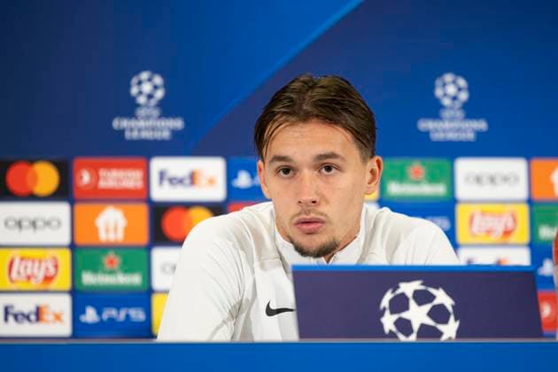 SOCCER - UEFA CL, RBS vs Inter, preview SALZBURG,AUSTRIA,07.NOV.23 - SOCCER - UEFA Champions League, group stage, Red Bull Salzburg vs FC Internazionale Milano, preview, press conference, PK, Pressekonferenz RBS. Image shows Amar Dedic (RBS). GEPAxpictures xGintarexKarpaviciute