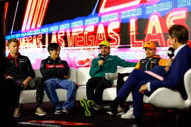 27 Nico Hulkenberg (DEU, MoneyGram Haas F1 Team), 24 Guanyu Zhou (CHN, Alfa Romeo F1 Team Stake), 14 Fernando Alonso (ESP, Aston Martin Aramco Cognizant F1 Team), 4 Lando Norris (GBR, McLaren F1 Team), F1 Grand Prix of Las Vegas at Las Vegas Strip Circuit on November 15, 2023 in Las Vegas, United States of America. (Photo by HOCH ZWEI) Las Vegas United States of America