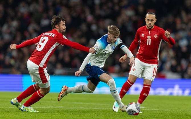 (231118) -- LONDON, Nov. 18, 2023 -- Cole Palmer (C) of England competes during the UEFA EURO, EM, Europameisterschaft,Fussball 2024 Group C qualification match between England and Malta in London, Britain on Nov. 17, 2023. FOR EDITORIAL USE ONLY. NOT FOR SALE FOR MARKETING OR ADVERTISING CAMPAIGNS. NO USE WITH UNAUTHORIZED AUDIO, VIDEO, DATA, FIXTURE LISTS, CLUB LEAGUE LOGOS OR LIVE SERVICES. ONLINE IN-MATCH USE LIMITED TO 45 IMAGES, NO VIDEO EMULATION. NO USE IN BETTING, GAMES OR SINGLE CLUB LEAGUE PLAYER PUBLICATIONS. (SP)BRITAIN-LONDON-FOOTBALL-UEFA EURO 2024-QUALIFIERS (Xinhua)