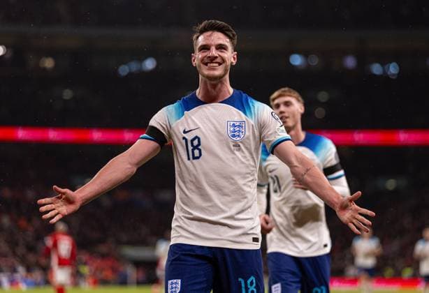 (231118) -- LONDON, Nov. 18, 2023 -- Declan Rice (L) of England celebrates his goal, which was later disallowed after a VAR review, during the UEFA EURO, EM, Europameisterschaft,Fussball 2024 Group C qualification match between England and Malta in London, Britain on Nov. 17, 2023. FOR EDITORIAL USE ONLY. NOT FOR SALE FOR MARKETING OR ADVERTISING CAMPAIGNS. NO USE WITH UNAUTHORIZED AUDIO, VIDEO, DATA, FIXTURE LISTS, CLUB LEAGUE LOGOS OR LIVE SERVICES. ONLINE IN-MATCH USE LIMITED TO 45 IMAGES, NO VIDEO EMULATION. NO USE IN BETTING, GAMES OR SINGLE CLUB LEAGUE PLAYER PUBLICATIONS. (SP)BRITAIN-LONDON-FOOTBALL-UEFA EURO 2024-QUALIFIERS (Xinhua)