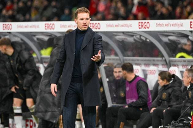 Fussball, Herren, Saison 2023 2024, Länderspiel in Berlin, Deutschland - Türkei, v. l. Trainer Bundestrainer Julian Nagelsmann (Deutschland) gestikuliert, 18.11. 2023, Copyright: xMatthiasxKochx