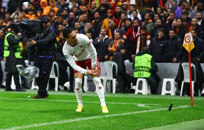 EDITORIAL USE ONLY No use with unauthorised audio, video, data, fixture lists, club league logos or live services. Online in-match use limited to 120 images, no video emulation. No use in betting, games or single club league player publications. Galatasaray v Manchester United, ManU UEFA Champions League, Group A, Football, RAMS Park, Istanbul, Turkiye - 29 Nov 2023 EDITORIAL USE ONLY No use with unauthorised audio, video, data, fixture lists, club league logos or live services. Online in-match use limited to 120 images, no video emulation. No use in betting, games or single club league player publications. Copyright: xKieranxMcManus Shutterstockx 14232507z