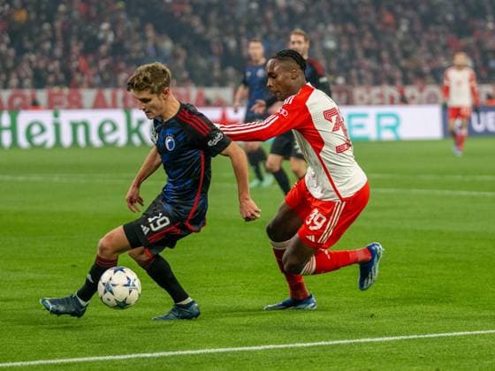 Elias Jelert (FC Kopenhagen, 19), Mathys Tel (FC Bayern Muenchen, 39), GER, FC Bayern Muenchen (FCB) vs. FC Kopenhagen (FCK), Fussball, UEFA Champions League, Vorrunde, 5. Spieltag, Saison 2023 2024, 29.11.2023, DFB DFL regulations prohibit any use of photographs as image sequences and or quasi-video., GER, FC Bayern Muenchen (FCB) vs. FC Kopenhagen (FCK), Fussball, UEFA Champions League, Vorrunde, 5. Spieltag, Saison 2023 2024, 29.11.2023 Muenchen Copyright: xEibner-Pressefoto SaschaxWaltherx EP_EER