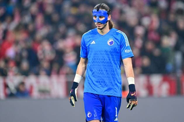 Kamil GRABARA (Torwart, Kopenhagen, 1) mit Maske, Einzelbild, Aktion, Action, 29.11.2023, München (Deutschland), Fussball, UEFA Champions League, Gruppenphase, FC Bayern München - FC Kopenhagen