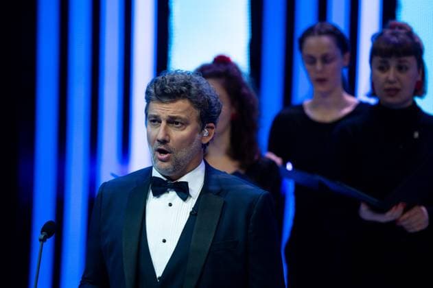 Jonas Kaufmann (Opernsänger, Musiker) mit drei Ensembles des Deutschen Musikrats, GER, UEFA EURO, EM, Europameisterschaft,Fussball 2024 Final Draw, Auslosung Elbphilharmonie Hamburg, 02.12.2023 GER, UEFA Euro 2024 Final Draw, Auslosung Elbphilharmonie Hamburg, 02.12.2023 Hamburg Copyright: xEibner-Pressefoto Memmlerx EP_MMR