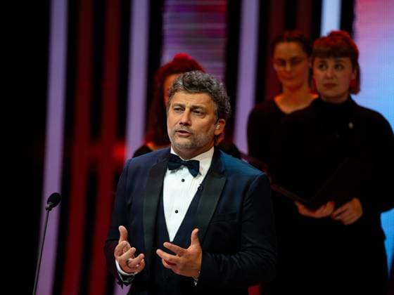 Jonas Kaufmann (Opernsänger, Musiker) mit drei Ensembles des Deutschen Musikrats, GER, UEFA EURO, EM, Europameisterschaft,Fussball 2024 Final Draw, Auslosung Elbphilharmonie Hamburg, 02.12.2023 GER, UEFA Euro 2024 Final Draw, Auslosung Elbphilharmonie Hamburg, 02.12.2023 Hamburg Copyright: xEibner-Pressefoto Memmlerx EP_MMR