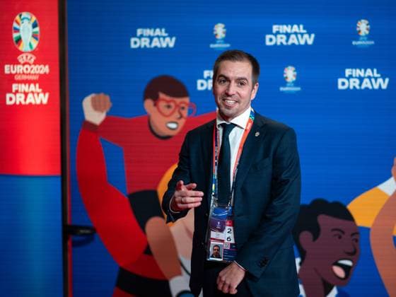 Philipp Lahm (Geschäftsführer DFB Euro GmbH Organisationskomitee), Ankunft am roten Teppich, GER, UEFA EURO, EM, Europameisterschaft,Fussball 2024 Final Draw, Auslosung Elbphilharmonie Hamburg, 02.12.2023 GER, UEFA Euro 2024 Final Draw, Auslosung Elbphilharmonie Hamburg, 02.12.2023 Hamburg Copyright: xEibner-Pressefoto Memmlerx EP_MMR