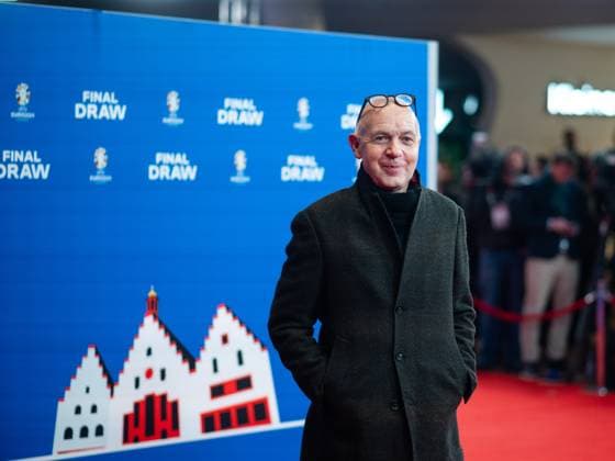 Bernd Neuendorf (DFB Präsident), Ankunft am roten Teppich, GER, UEFA EURO, EM, Europameisterschaft,Fussball 2024 Final Draw, Auslosung Elbphilharmonie Hamburg, 02.12.2023 GER, UEFA Euro 2024 Final Draw, Auslosung Elbphilharmonie Hamburg, 02.12.2023 Hamburg Copyright: xEibner-Pressefoto Memmlerx EP_MMR