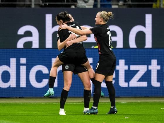 Eintracht Frankfurt jubelt ueber das Tor zum 1:0, GER, Eintracht Frankfurt vs Benfica Lissabon, Fussball, UEFA Womens Champions League, Gruppenphase, 4. Spieltag, Saison 2023 2024, 21.12.2023 GER, Eintracht Frankfurt vs Benfica Lissabon, Fussball, UEFA Womens Champions League, Gruppenphase, 4. Spieltag, Saison 2023 2024, 21.12.2023 Frankfurt Copyright: xEibner-Pressefoto FlorianxWieganx EP_FWD