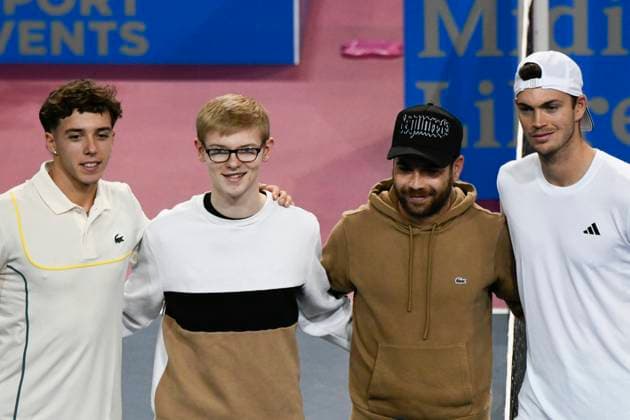 MONTPELLIER, FRANCE - JANUARY 30 : Arthur CAZAUX , tennisman, Alexis LEBRUN, ping-pong player, Teji SAVANIER, football player et Maximilian MARTERER, tennisman during the 1st round of the ATP, Tennis Herren 250 Open Sud de France tournament in Montpellier, France on January 30th, 2024. TENNIS : Open Sud de France ATP 250 - 30 01 2024 ValentinaClaret Panoramic
