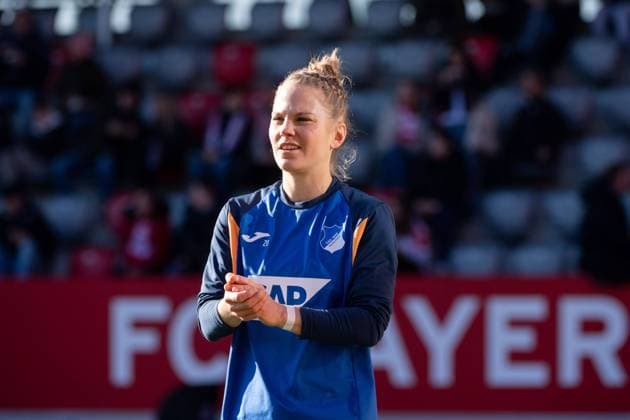 Leonie Maier (TSG Hoffenheim, 20), GER, FC Bayern Muenchen vs TSG 1899 Hoffenheim, Fussball Google Pixel Frauen Bundesliga, 11. Spieltag, Saison 2023 2024, 27.01.2024 DFB regulations prohibit any use of photographs as image sequences and or quasi-video GER, FC Bayern Muenchen vs TSG 1899 Hoffenheim, Fussball Google Pixel Frauen Bundesliga, 11. Spieltag, Saison 2023 2024, 27.01.2024 Muenchen Copyright: xEibner-Pressefoto Memmlerx EP_MMR