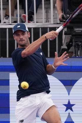 February 10, 2024, Dallas, Texas, United States: February 10, 2024, Dallas, Texas, United States: Tommy Paul (USA) hits a forehand against Ben Shelton (USA) in men s Singles quarter final match during the Dallas Open at the Styslinger ALTEC Tennis Center on the campus of Southern Methodist University. on Wednesday February 10, 2024 in Dallas, Texas, United States. Dallas United States - ZUMAe321 20240210_zsa_e321_011 Copyright: xJavierxVicenciox xEyepixxGroupx