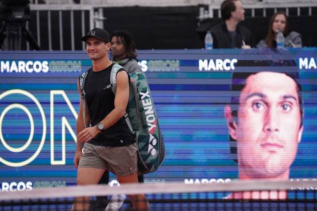 February 10, 2024, Dallas, Texas, United States: February 10, 2024, Dallas, Texas, United States: Marcos Giron (USA) walks into the court in men s Singles quarter final match during the Dallas Open at the Styslinger ALTEC Tennis Center on the campus of Southern Methodist University. on Wednesday February 10, 2024 in Dallas, Texas, United States. Dallas United States - ZUMAe321 20240210_zsa_e321_027 Copyright: xJavierxVicenciox xEyepixxGroupx