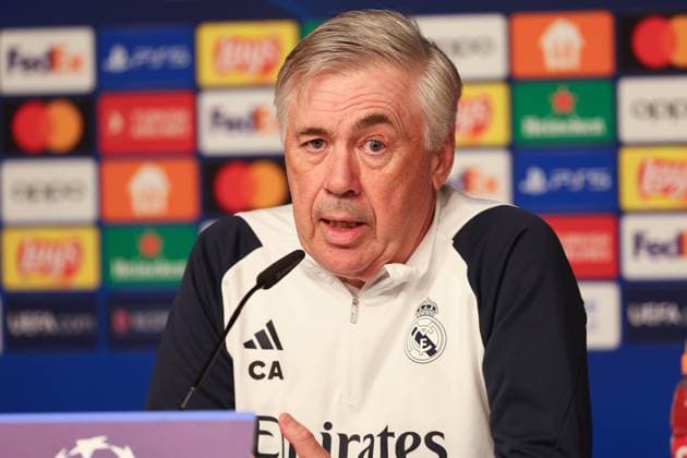 Pressekonferenz Real Madrid UEFA Champions League Leipzig, 12.02.2024, Red Bull Arena, Fußball, Männer, Saison 2023 2024, UEFA Champions League, Achtelfinale, Pressekonferenz Real Madrid , Im Bild v.l.: Trainer Carlo Ancelotti, Real Madrid ,