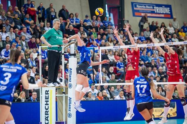 Jolien Knollema (Allianz MTV Stuttgart, 10) Allianz MTV Stuttgart - Dresdner SC, Volleyball Bundesliga, Frauen, VBL, Saison 2023 24, 25.02.2024, Stuttgart (SCHARRena), DEU Allianz MTV Stuttgart - Dresdner SC, Sport, Volleyball Bundesliga, Frauen, VBL, Saison 2023 24, 25.02.2024, Stuttgart (SCHARRena), DEU Stuttgart Copyright: xSandyxDinkelackerx EP_SDR
