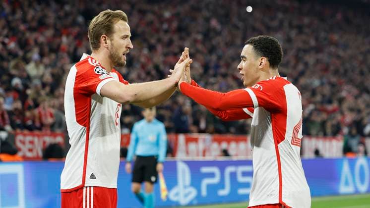 Bild: v. li.: Torschuetze Harry Kane (FC Bayern Muenchen, 9) und Jamal Musiala (FC Bayern Muenchen, 42) Jubel nach dem Tor zum 1:0, jubelnd, bejubelt, jubelt, jubeln, emotionen 05.03.2024, Fussball, Champions League, Achtelfinale, Bayern Muenchen - Lazio Rom, GER, Muenchen, Allianz Arena, DFL REGULATIONS PROHIBIT ANY USE OF PHOTOGRAPHS AS IMAGE SEQUENCES AND OR QUASI-VIDEO. Copyright: HMBxMedia xHeikoxBecker